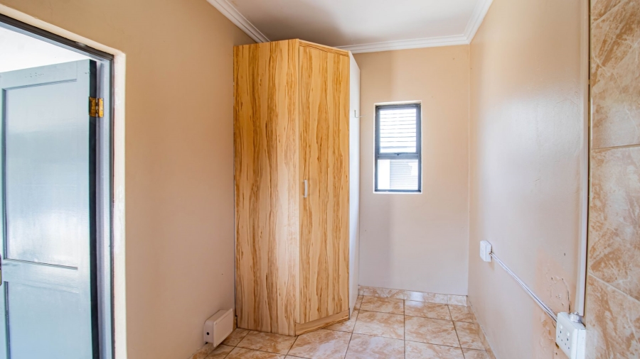 3 Bedroom Property for Sale in Oranjeville Free State